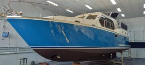 Cat epoxy lambung kapal